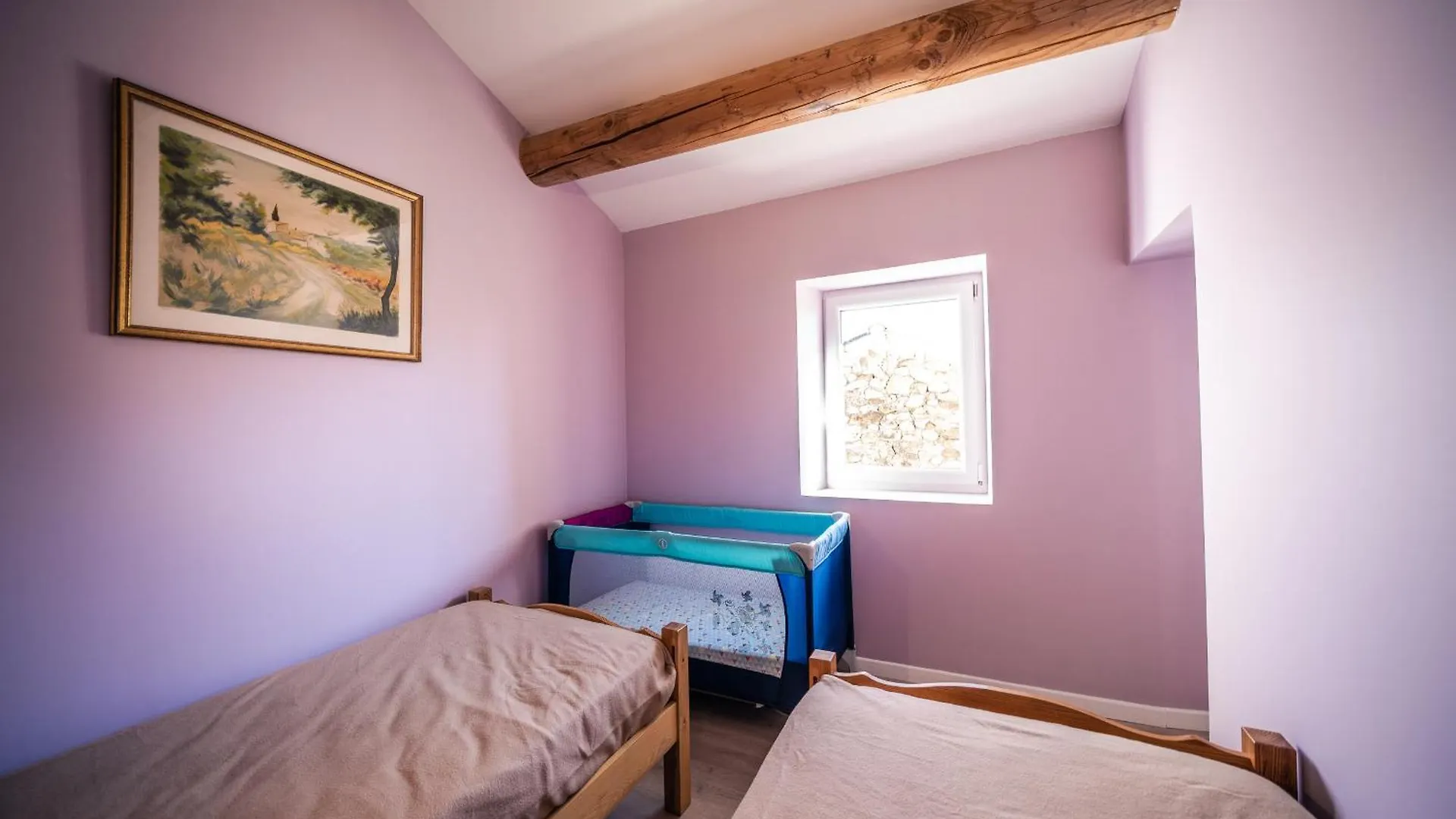 La Sainte-Croix: Traditional Provencal Retreat with Pool Vaison-la-Romaine 0*,  France